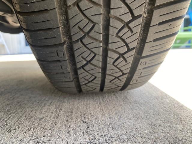 2008 Tango Red Pearl /Gray Honda CR-V EX-L LOW MILES 67,980 (JHLRE38708C) with an 2.4L DOHC MPFI 16-Valve i-VTEC I4 Engine engine, Automatic transmission, located at 4701 North Dixie Hwy, Pompano Beach, FL, 33064, (954) 422-2889, 26.240938, -80.123474 - OUR WEBPAGE FLORIDACARS1.COM HAS OVER 100 PHOTOS AND FREE CARFAX LINK 2008 HONDA CR-V EX-L VIN:JHLRE38708C027319 4 DOOR WAGON/SPORT UTILITY 2.4L I4 F DOHC 16V GASOLINE FRONT WHEEL DRIVE Top Features Alloy Wheels Front Seat Heaters Leather Seats Running Boards Satellite Radio Ready Sunroof(s) Basic F - Photo#80