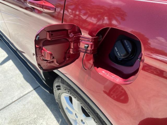 2008 Tango Red Pearl /Gray Honda CR-V EX-L LOW MILES 67,980 (JHLRE38708C) with an 2.4L DOHC MPFI 16-Valve i-VTEC I4 Engine engine, Automatic transmission, located at 4701 North Dixie Hwy, Pompano Beach, FL, 33064, (954) 422-2889, 26.240938, -80.123474 - OUR WEBPAGE FLORIDACARS1.COM HAS OVER 100 PHOTOS AND FREE CARFAX LINK 2008 HONDA CR-V EX-L VIN:JHLRE38708C027319 4 DOOR WAGON/SPORT UTILITY 2.4L I4 F DOHC 16V GASOLINE FRONT WHEEL DRIVE Top Features Alloy Wheels Front Seat Heaters Leather Seats Running Boards Satellite Radio Ready Sunroof(s) Basic F - Photo#82