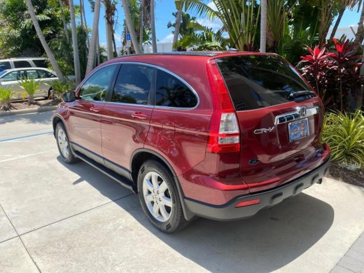 2008 Tango Red Pearl /Gray Honda CR-V EX-L LOW MILES 67,975 (JHLRE38708C) with an 2.4L DOHC MPFI 16-Valve i-VTEC I4 Engine engine, Automatic transmission, located at 4701 North Dixie Hwy, Pompano Beach, FL, 33064, (954) 422-2889, 26.240938, -80.123474 - OUR WEBPAGE FLORIDACARS1.COM HAS OVER 100 PHOTOS AND FREE CARFAX LINK 2008 HONDA CR-V EX-L VIN:JHLRE38708C027319 4 DOOR WAGON/SPORT UTILITY 2.4L I4 F DOHC 16V GASOLINE FRONT WHEEL DRIVE Top Features Alloy Wheels Front Seat Heaters Leather Seats Running Boards Satellite Radio Ready Sunroof(s) Basic F - Photo#83