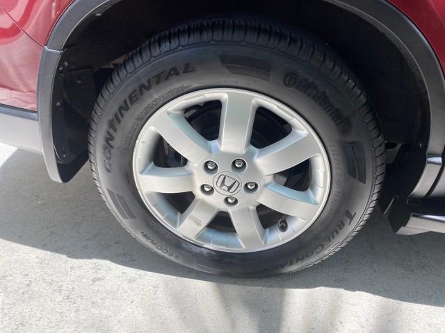 2008 Tango Red Pearl /Gray Honda CR-V EX-L LOW MILES 67,980 (JHLRE38708C) with an 2.4L DOHC MPFI 16-Valve i-VTEC I4 Engine engine, Automatic transmission, located at 4701 North Dixie Hwy, Pompano Beach, FL, 33064, (954) 422-2889, 26.240938, -80.123474 - OUR WEBPAGE FLORIDACARS1.COM HAS OVER 100 PHOTOS AND FREE CARFAX LINK 2008 HONDA CR-V EX-L VIN:JHLRE38708C027319 4 DOOR WAGON/SPORT UTILITY 2.4L I4 F DOHC 16V GASOLINE FRONT WHEEL DRIVE Top Features Alloy Wheels Front Seat Heaters Leather Seats Running Boards Satellite Radio Ready Sunroof(s) Basic F - Photo#92