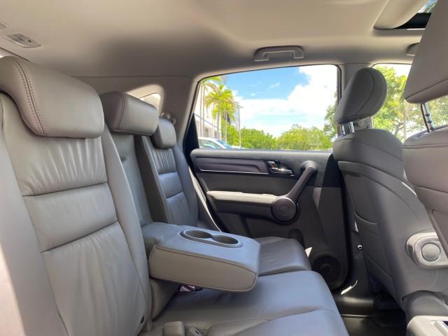 2008 Tango Red Pearl /Gray Honda CR-V EX-L LOW MILES 67,980 (JHLRE38708C) with an 2.4L DOHC MPFI 16-Valve i-VTEC I4 Engine engine, Automatic transmission, located at 4701 North Dixie Hwy, Pompano Beach, FL, 33064, (954) 422-2889, 26.240938, -80.123474 - OUR WEBPAGE FLORIDACARS1.COM HAS OVER 100 PHOTOS AND FREE CARFAX LINK 2008 HONDA CR-V EX-L VIN:JHLRE38708C027319 4 DOOR WAGON/SPORT UTILITY 2.4L I4 F DOHC 16V GASOLINE FRONT WHEEL DRIVE Top Features Alloy Wheels Front Seat Heaters Leather Seats Running Boards Satellite Radio Ready Sunroof(s) Basic F - Photo#98