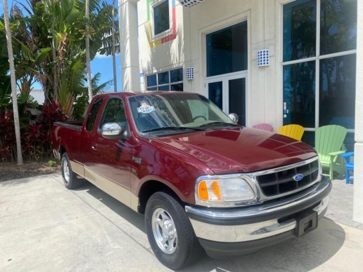 1997 Dark Toreador Red (CC/Met) /Medium Prarie Tan Ford F-150 XLT 1 OWNER LOW MILES 74,027 (1FTDX17W5VK) with an 4.6L EFI OHC V8 Triton Engine engine, Automatic transmission, located at 4701 North Dixie Hwy, Pompano Beach, FL, 33064, (954) 422-2889, 26.240938, -80.123474 - OUR WEBPAGE FLORIDACARS1.COM HAS OVER 100 PHOTOS AND FREE CARFAX LINK 1997 FORD F-150 XLT VIN: 1FTDX17W5VKB56866 1 F T D X 1 7 W 5 V K B 5 6 8 6 6 3 DOOR EXTENDED CAB PICKUP 4.6L V8 F GASOLINE REAR WHEEL DRIVE Top Features Cloth Seats Tow Hitch Basic Features ABS Brakes AM/FM Stereo Air Conditioning - Photo#1