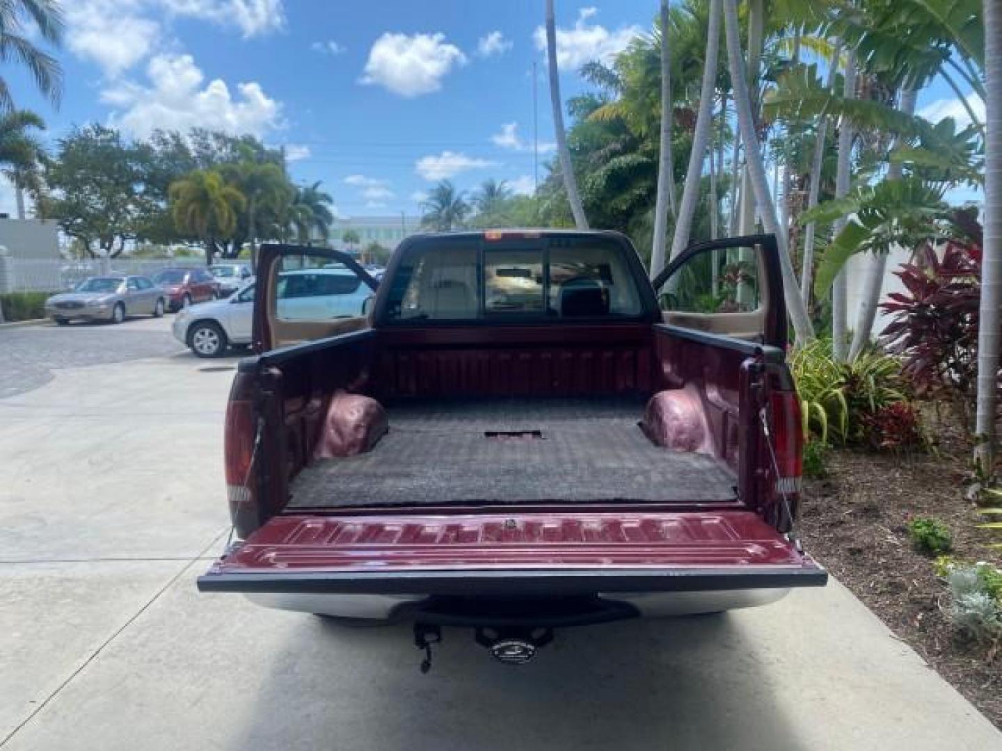 1997 Dark Toreador Red (CC/Met) /Medium Prarie Tan Ford F-150 XLT 1 OWNER LOW MILES 74,027 (1FTDX17W5VK) with an 4.6L EFI OHC V8 Triton Engine engine, Automatic transmission, located at 4701 North Dixie Hwy, Pompano Beach, FL, 33064, (954) 422-2889, 26.240938, -80.123474 - OUR WEBPAGE FLORIDACARS1.COM HAS OVER 100 PHOTOS AND FREE CARFAX LINK 1997 FORD F-150 XLT VIN: 1FTDX17W5VKB56866 1 F T D X 1 7 W 5 V K B 5 6 8 6 6 3 DOOR EXTENDED CAB PICKUP 4.6L V8 F GASOLINE REAR WHEEL DRIVE Top Features Cloth Seats Tow Hitch Basic Features ABS Brakes AM/FM Stereo Air Conditioning - Photo#15
