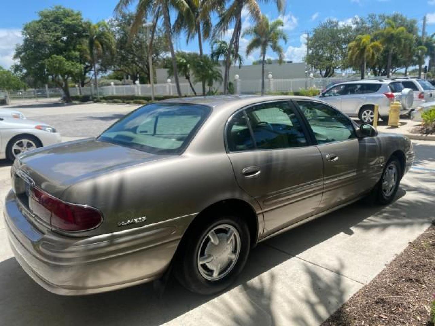 2000 Light Bronzemist Metallic /Medium Gray Buick LeSabre Custom LOW MILES 63,335 (1G4HP54K1YU) with an 3.8L SFI V6 3800 Series II Engine engine, Automatic transmission, located at 4701 North Dixie Hwy, Pompano Beach, FL, 33064, (954) 422-2889, 26.240938, -80.123474 - OUR WEBPAGE FLORIDACARS1.COM HAS OVER 100 PHOTOS AND FREE CARFAX LINK 2000 BUICK LESABRE CUSTOM VIN: 1G4HP54K1YU113799 1 G 4 H P 5 4 K 1 Y U 1 1 3 7 9 9 SEDAN 4 DR 3.8L V6 F 12V GASOLINE FRONT WHEEL DRIVE Top Features Cloth Seats Basic Features ABS Brakes AM/FM Stereo Air Conditioning Automatic Tran - Photo#7