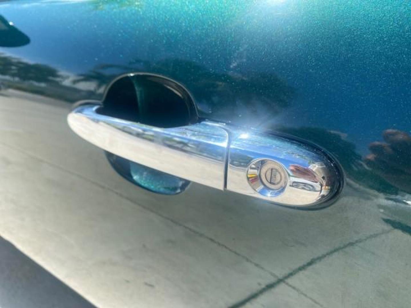 2006 Envious Emerald Green Met /Steel/Sand Pontiac Solstice 1 OWNER LOW MILES 17,744 (1G2MB35B76Y) with an Ecotec 2.4L DOHC 4-Cyl SFI Aluminum Engine engine, Manual transmission, located at 4701 North Dixie Hwy, Pompano Beach, FL, 33064, (954) 422-2889, 26.240938, -80.123474 - OUR WEBPAGE FLORIDACARS1.COM HAS OVER 100 PHOTOS AND FREE CARFAX LINK 2006 PONTIAC SOLSTICE VIN: 1G2MB35B76Y116186 1 G 2 M B 3 5 B 7 6 Y 1 1 6 1 8 6 CONVERTIBLE 2.4L I4 F DOHC GASOLINE REAR WHEEL DRIVE Top Features Alloy Wheels Bluetooth Technology Convenience Package Leather Seats Soft Top Basic Fe - Photo#26