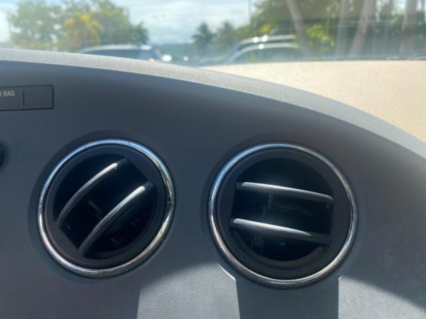 2006 Envious Emerald Green Met /Steel/Sand Pontiac Solstice 1 OWNER LOW MILES 17,744 (1G2MB35B76Y) with an Ecotec 2.4L DOHC 4-Cyl SFI Aluminum Engine engine, Manual transmission, located at 4701 North Dixie Hwy, Pompano Beach, FL, 33064, (954) 422-2889, 26.240938, -80.123474 - OUR WEBPAGE FLORIDACARS1.COM HAS OVER 100 PHOTOS AND FREE CARFAX LINK 2006 PONTIAC SOLSTICE VIN: 1G2MB35B76Y116186 1 G 2 M B 3 5 B 7 6 Y 1 1 6 1 8 6 CONVERTIBLE 2.4L I4 F DOHC GASOLINE REAR WHEEL DRIVE Top Features Alloy Wheels Bluetooth Technology Convenience Package Leather Seats Soft Top Basic Fe - Photo#43