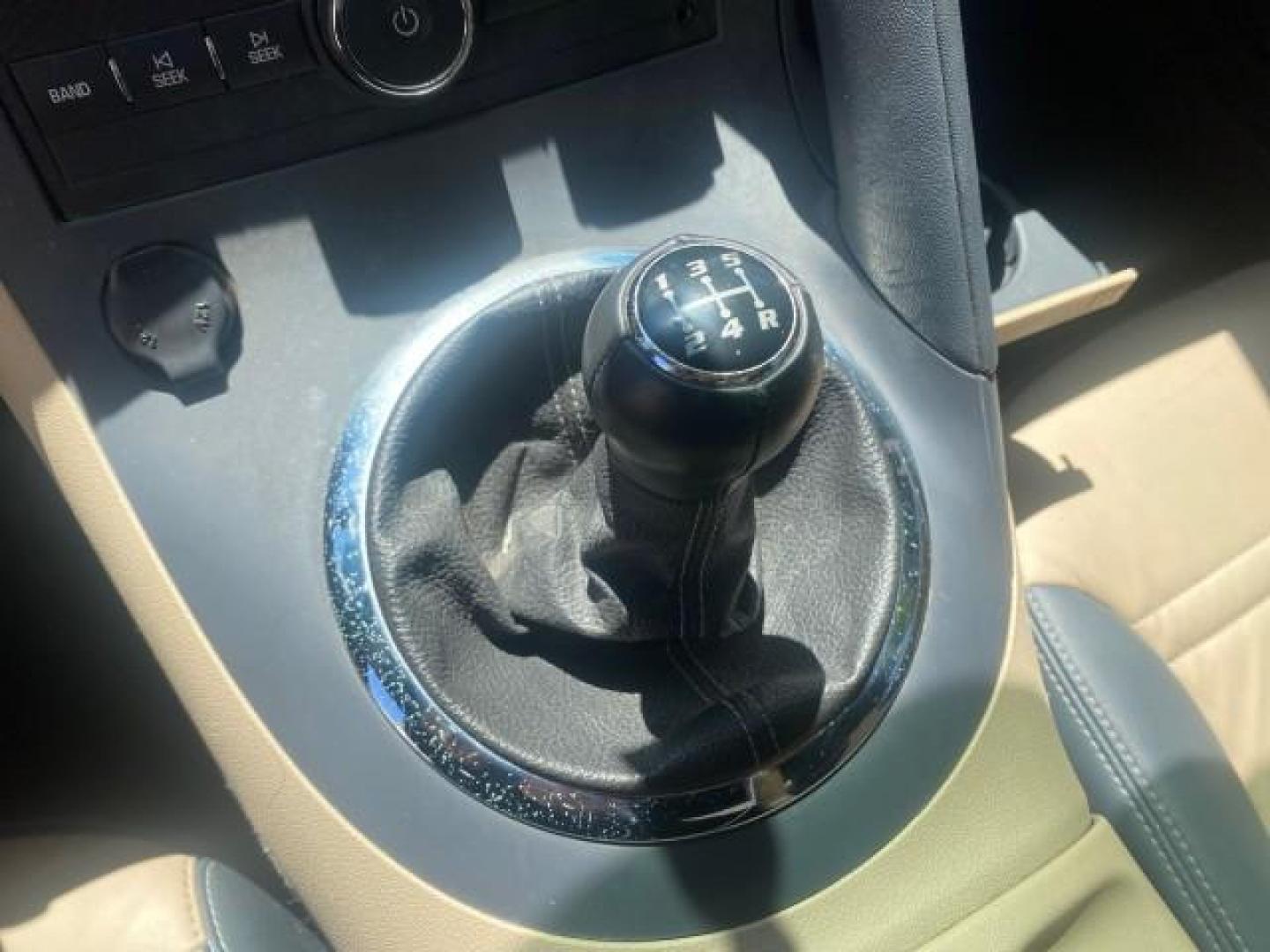2006 Envious Emerald Green Met /Steel/Sand Pontiac Solstice 1 OWNER LOW MILES 17,744 (1G2MB35B76Y) with an Ecotec 2.4L DOHC 4-Cyl SFI Aluminum Engine engine, Manual transmission, located at 4701 North Dixie Hwy, Pompano Beach, FL, 33064, (954) 422-2889, 26.240938, -80.123474 - OUR WEBPAGE FLORIDACARS1.COM HAS OVER 100 PHOTOS AND FREE CARFAX LINK 2006 PONTIAC SOLSTICE VIN: 1G2MB35B76Y116186 1 G 2 M B 3 5 B 7 6 Y 1 1 6 1 8 6 CONVERTIBLE 2.4L I4 F DOHC GASOLINE REAR WHEEL DRIVE Top Features Alloy Wheels Bluetooth Technology Convenience Package Leather Seats Soft Top Basic Fe - Photo#48