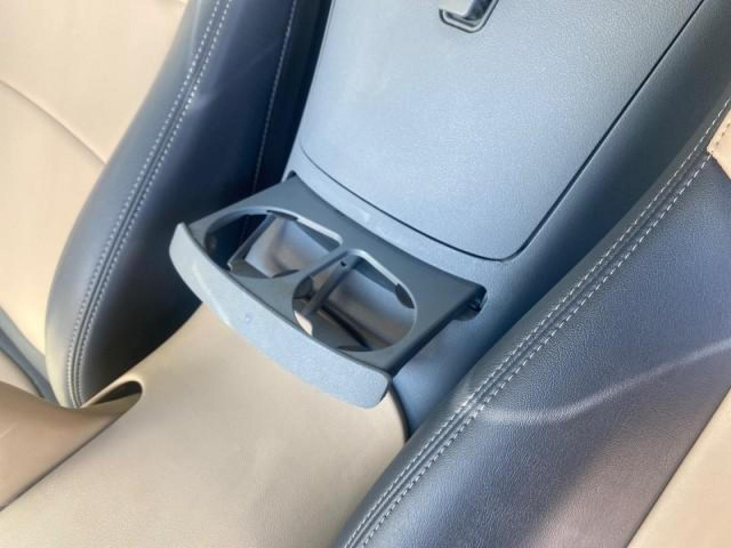 2006 Envious Emerald Green Met /Steel/Sand Pontiac Solstice 1 OWNER LOW MILES 17,744 (1G2MB35B76Y) with an Ecotec 2.4L DOHC 4-Cyl SFI Aluminum Engine engine, Manual transmission, located at 4701 North Dixie Hwy, Pompano Beach, FL, 33064, (954) 422-2889, 26.240938, -80.123474 - OUR WEBPAGE FLORIDACARS1.COM HAS OVER 100 PHOTOS AND FREE CARFAX LINK 2006 PONTIAC SOLSTICE VIN: 1G2MB35B76Y116186 1 G 2 M B 3 5 B 7 6 Y 1 1 6 1 8 6 CONVERTIBLE 2.4L I4 F DOHC GASOLINE REAR WHEEL DRIVE Top Features Alloy Wheels Bluetooth Technology Convenience Package Leather Seats Soft Top Basic Fe - Photo#50