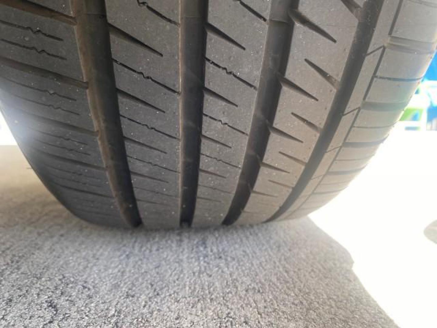 2006 Envious Emerald Green Met /Steel/Sand Pontiac Solstice 1 OWNER LOW MILES 17,744 (1G2MB35B76Y) with an Ecotec 2.4L DOHC 4-Cyl SFI Aluminum Engine engine, Manual transmission, located at 4701 North Dixie Hwy, Pompano Beach, FL, 33064, (954) 422-2889, 26.240938, -80.123474 - OUR WEBPAGE FLORIDACARS1.COM HAS OVER 100 PHOTOS AND FREE CARFAX LINK 2006 PONTIAC SOLSTICE VIN: 1G2MB35B76Y116186 1 G 2 M B 3 5 B 7 6 Y 1 1 6 1 8 6 CONVERTIBLE 2.4L I4 F DOHC GASOLINE REAR WHEEL DRIVE Top Features Alloy Wheels Bluetooth Technology Convenience Package Leather Seats Soft Top Basic Fe - Photo#64