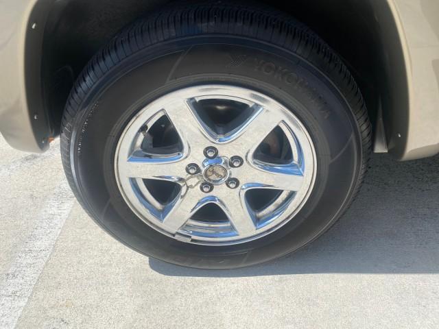 2003 Light Khaki Metallic /Dark Slate Gray Jeep Liberty Limited 1 OWNER LOW MILES 71,151 (1J4GK58KX3W) with an 3.7L V6 Engine engine, Automatic transmission, located at 4701 North Dixie Hwy, Pompano Beach, FL, 33064, (954) 422-2889, 26.240938, -80.123474 - OUR WEBPAGE FLORIDACARS1.COM HAS OVER 100 PHOTOS AND FREE CARFAX LINK 2003 JEEP LIBERTY LIMITED VIN: 1J4GK58KX3W598220 1 J 4 G K 5 8 K X 3 W 5 9 8 2 2 0 4 DOOR WAGON/SPORT UTILITY 3.7L V6 F GASOLINE REAR WHEEL DRIVE Top Features Alloy Wheels Leather Seats Tow Hitch Basic Features AM/FM Stereo Air Co - Photo#19