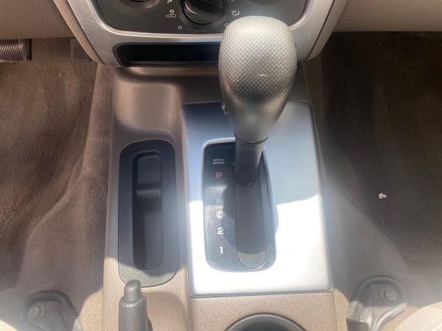 2003 Light Khaki Metallic /Dark Slate Gray Jeep Liberty Limited 1 OWNER LOW MILES 71,151 (1J4GK58KX3W) with an 3.7L V6 Engine engine, Automatic transmission, located at 4701 North Dixie Hwy, Pompano Beach, FL, 33064, (954) 422-2889, 26.240938, -80.123474 - OUR WEBPAGE FLORIDACARS1.COM HAS OVER 100 PHOTOS AND FREE CARFAX LINK 2003 JEEP LIBERTY LIMITED VIN: 1J4GK58KX3W598220 1 J 4 G K 5 8 K X 3 W 5 9 8 2 2 0 4 DOOR WAGON/SPORT UTILITY 3.7L V6 F GASOLINE REAR WHEEL DRIVE Top Features Alloy Wheels Leather Seats Tow Hitch Basic Features AM/FM Stereo Air Co - Photo#49