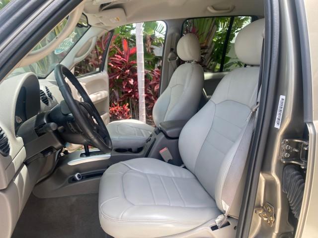 2003 Light Khaki Metallic /Dark Slate Gray Jeep Liberty Limited 1 OWNER LOW MILES 71,151 (1J4GK58KX3W) with an 3.7L V6 Engine engine, Automatic transmission, located at 4701 North Dixie Hwy, Pompano Beach, FL, 33064, (954) 422-2889, 26.240938, -80.123474 - OUR WEBPAGE FLORIDACARS1.COM HAS OVER 100 PHOTOS AND FREE CARFAX LINK 2003 JEEP LIBERTY LIMITED VIN: 1J4GK58KX3W598220 1 J 4 G K 5 8 K X 3 W 5 9 8 2 2 0 4 DOOR WAGON/SPORT UTILITY 3.7L V6 F GASOLINE REAR WHEEL DRIVE Top Features Alloy Wheels Leather Seats Tow Hitch Basic Features AM/FM Stereo Air Co - Photo#33