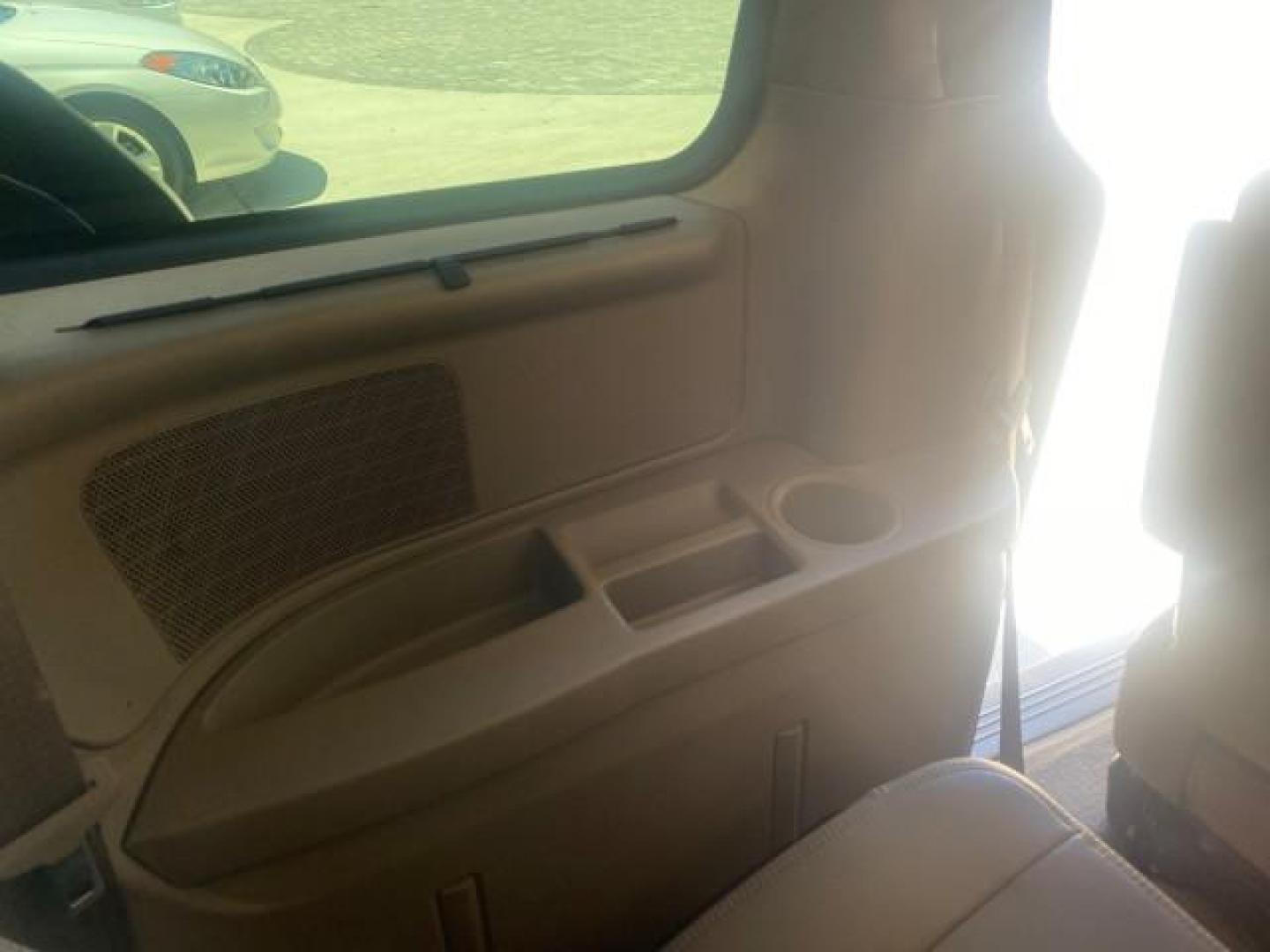 2014 Brilliant Black Crystal Pearlcoa /Dk Frost Beige/Med Beige Chrysler Town and Country Touring 1 OWNER LOW MILES 65,691 (2C4RC1BG1ER) with an 3.6L V6 Cylinder Engine engine, Automatic transmission, located at 4701 North Dixie Hwy, Pompano Beach, FL, 33064, (954) 422-2889, 26.240938, -80.123474 - OUR WEBPAGE FLORIDACARS1.COM HAS OVER 100 PHOTOS AND FREE CARFAX LINK 2014 CHRYSLER TOWN AND COUNTRY TOURING VIN: 2C4RC1BG1ER374547 2 C 4 R C 1 B G 1 E R 3 7 4 5 4 7 VAN 3.6L V6 F DOHC 24V GASOLINE FRONT WHEEL DRIVE Top Features Alloy Wheels Anniversary Edition Blind Spot Monitor Bluetooth Technolog - Photo#72