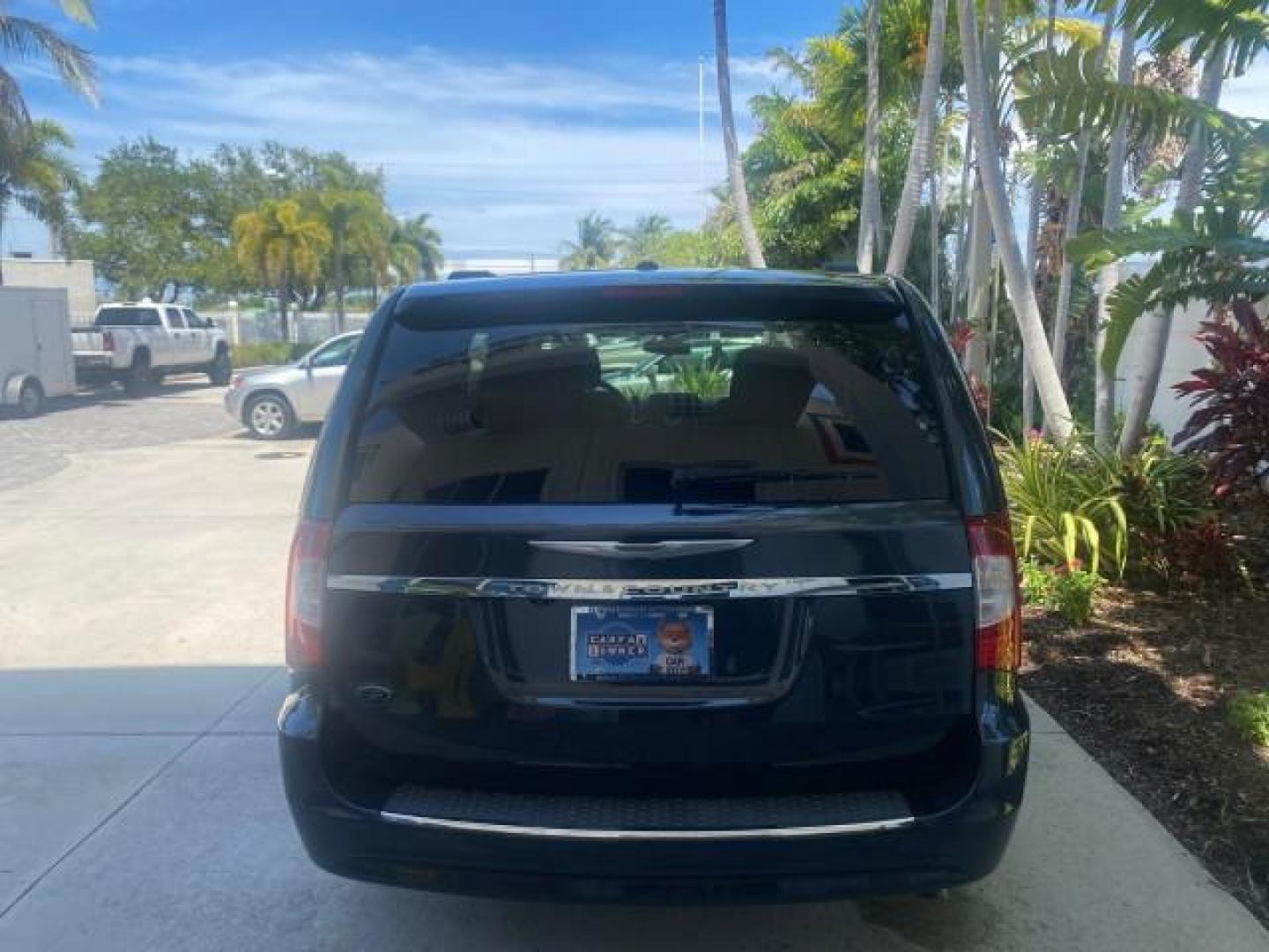 2014 Brilliant Black Crystal Pearlcoa /Dk Frost Beige/Med Beige Chrysler Town and Country Touring 1 OWNER LOW MILES 65,691 (2C4RC1BG1ER) with an 3.6L V6 Cylinder Engine engine, Automatic transmission, located at 4701 North Dixie Hwy, Pompano Beach, FL, 33064, (954) 422-2889, 26.240938, -80.123474 - OUR WEBPAGE FLORIDACARS1.COM HAS OVER 100 PHOTOS AND FREE CARFAX LINK 2014 CHRYSLER TOWN AND COUNTRY TOURING VIN: 2C4RC1BG1ER374547 2 C 4 R C 1 B G 1 E R 3 7 4 5 4 7 VAN 3.6L V6 F DOHC 24V GASOLINE FRONT WHEEL DRIVE Top Features Alloy Wheels Anniversary Edition Blind Spot Monitor Bluetooth Technolog - Photo#84