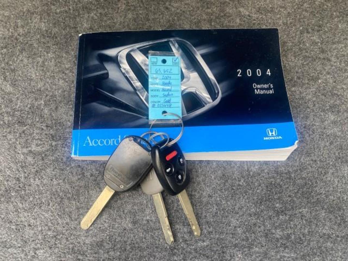 2004 Graphite Pearl /Ivory Honda Accord Sdn EX 1 OWNER LOW MILES 63,652 (1HGCM56614A) with an 2.4L DOHC MPFI 16-Valve i-VTEC I4 Engine engine, Automatic transmission, located at 4701 North Dixie Hwy, Pompano Beach, FL, 33064, (954) 422-2889, 26.240938, -80.123474 - OUR WEBPAGE FLORIDACARS1.COM HAS OVER 100 PHOTOS AND FREE CARFAX LINK 2004 HONDA ACCORD EX VIN: 1HGCM56614A033648 1 H G C M 5 6 6 1 4 A 0 3 3 6 4 8 SEDAN 4 DR 2.4L I4 F DOHC GASOLINE FRONT WHEEL DRIVE Top Features Alloy Wheels Cloth Seats Sunroof(s) Basic Features ABS Brakes AM/FM Stereo Air Conditi - Photo#23