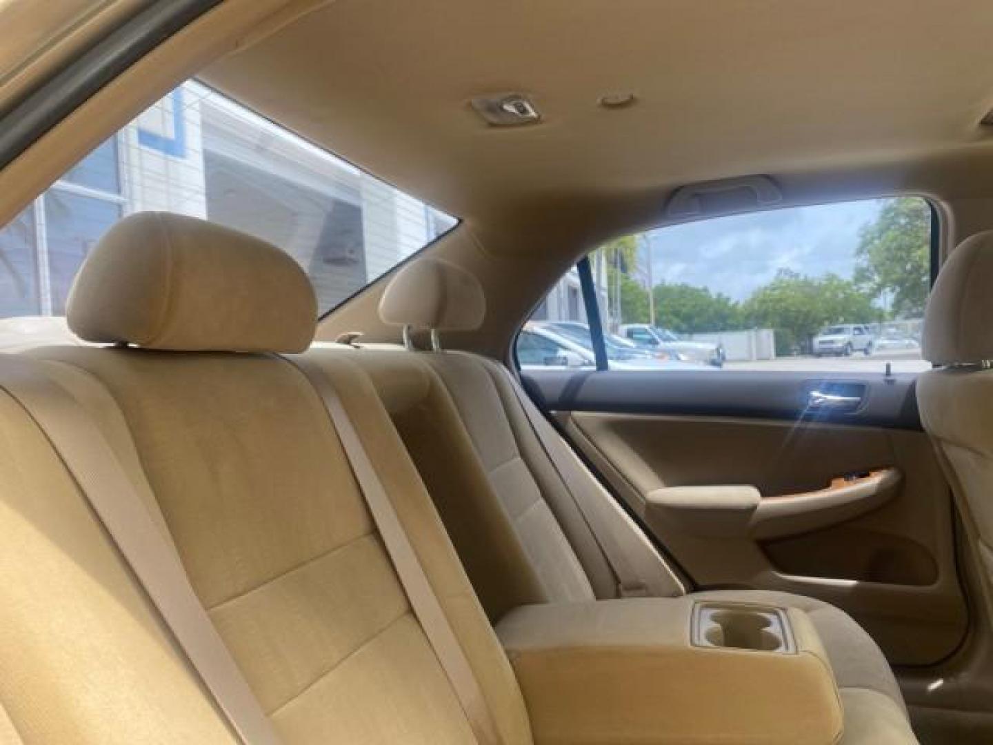 2004 Graphite Pearl /Ivory Honda Accord Sdn EX 1 OWNER LOW MILES 63,652 (1HGCM56614A) with an 2.4L DOHC MPFI 16-Valve i-VTEC I4 Engine engine, Automatic transmission, located at 4701 North Dixie Hwy, Pompano Beach, FL, 33064, (954) 422-2889, 26.240938, -80.123474 - OUR WEBPAGE FLORIDACARS1.COM HAS OVER 100 PHOTOS AND FREE CARFAX LINK 2004 HONDA ACCORD EX VIN: 1HGCM56614A033648 1 H G C M 5 6 6 1 4 A 0 3 3 6 4 8 SEDAN 4 DR 2.4L I4 F DOHC GASOLINE FRONT WHEEL DRIVE Top Features Alloy Wheels Cloth Seats Sunroof(s) Basic Features ABS Brakes AM/FM Stereo Air Conditi - Photo#93