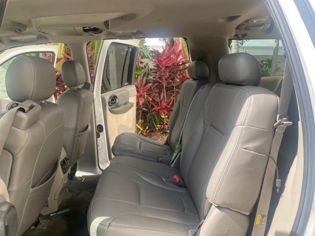 2002 Summit White /Medium Pewter Chevrolet TrailBlazer EXT LT NO ACCIDENTS LOW MILES 69,572 (1GNES16S826) with an 4.2L Vortec 4200 DOHC SFI 24-Valve I6 Engine engine, Automatic transmission, located at 4701 North Dixie Hwy, Pompano Beach, FL, 33064, (954) 422-2889, 26.240938, -80.123474 - OUR WEBPAGE FLORIDACARS1.COM HAS OVER 100 PHOTOS AND FREE CARFAX LINK 2002 CHEVROLET TRAILBLAZER EXT LT VIN: 1GNES16S826101602 1 G N E S 1 6 S 8 2 6 1 0 1 6 0 2 4 DOOR WAGON/SPORT UTILITY 4.2L I6 F DOHC GASOLINE REAR WHEEL DRIVE Top Features Alloy Wheels Leather Seats Running Boards Tow Hitch Basic - Photo#14