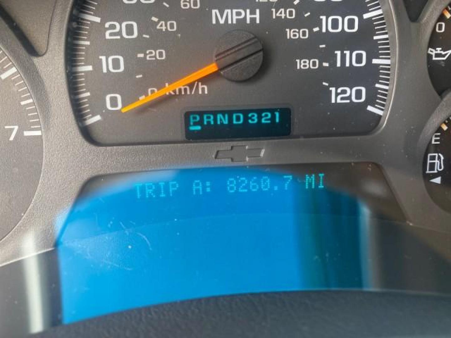 2002 Summit White /Medium Pewter Chevrolet TrailBlazer EXT LT NO ACCIDENTS (1GNES16S826) with an 4.2L Vortec 4200 DOHC SFI 24-Valve I6 Engine engine, Automatic transmission, located at 4701 North Dixie Hwy, Pompano Beach, FL, 33064, (954) 422-2889, 26.240938, -80.123474 - OUR WEBPAGE FLORIDACARS1.COM HAS OVER 100 PHOTOS AND FREE CARFAX LINK 2002 CHEVROLET TRAILBLAZER EXT LT VIN: 1GNES16S826101602 1 G N E S 1 6 S 8 2 6 1 0 1 6 0 2 4 DOOR WAGON/SPORT UTILITY 4.2L I6 F DOHC GASOLINE REAR WHEEL DRIVE Top Features Alloy Wheels Leather Seats Running Boards Tow Hitch Basic - Photo#18