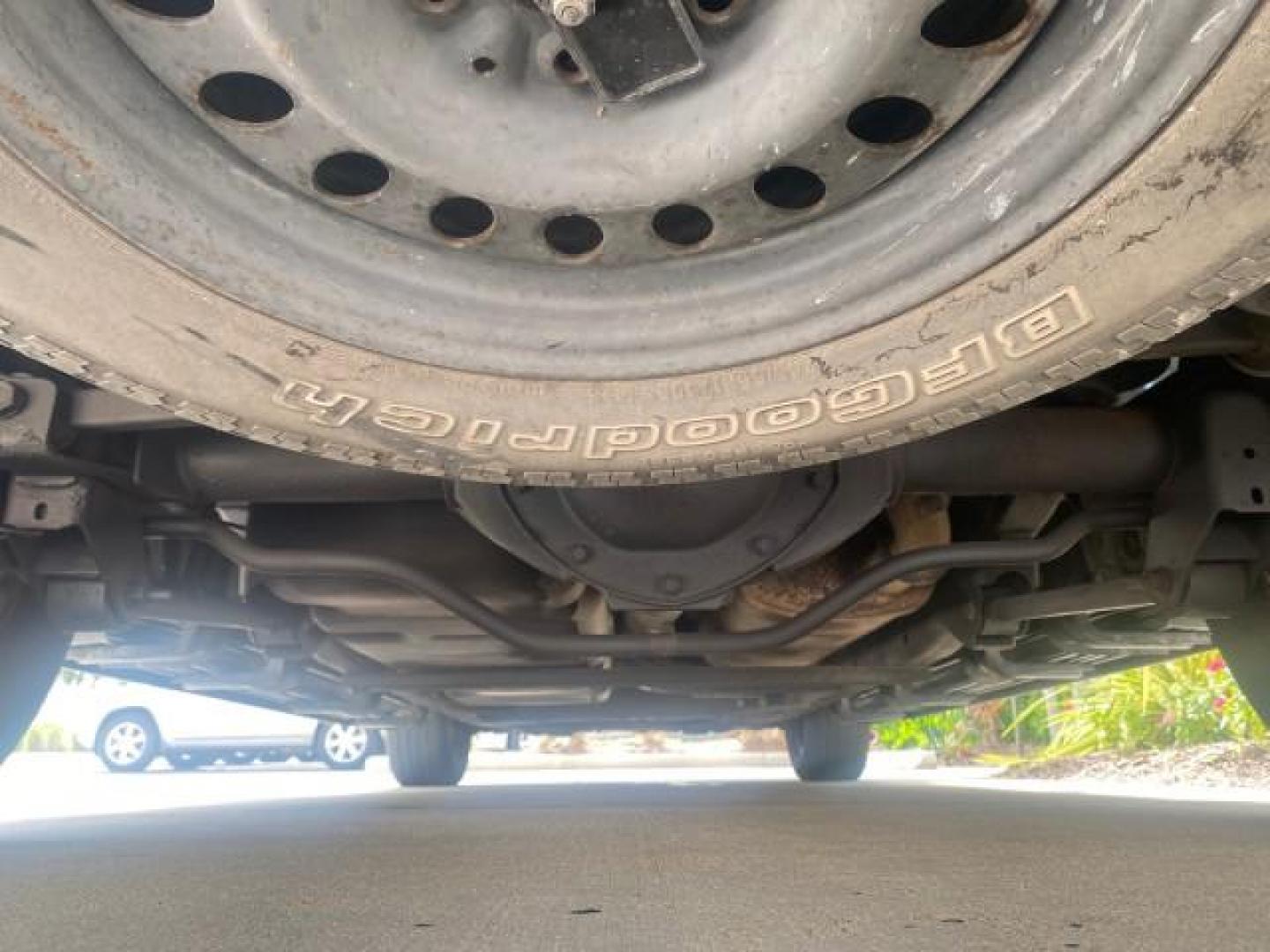 2002 Summit White /Medium Pewter Chevrolet TrailBlazer EXT LT NO ACCIDENTS (1GNES16S826) with an 4.2L Vortec 4200 DOHC SFI 24-Valve I6 Engine engine, Automatic transmission, located at 4701 North Dixie Hwy, Pompano Beach, FL, 33064, (954) 422-2889, 26.240938, -80.123474 - OUR WEBPAGE FLORIDACARS1.COM HAS OVER 100 PHOTOS AND FREE CARFAX LINK 2002 CHEVROLET TRAILBLAZER EXT LT VIN: 1GNES16S826101602 1 G N E S 1 6 S 8 2 6 1 0 1 6 0 2 4 DOOR WAGON/SPORT UTILITY 4.2L I6 F DOHC GASOLINE REAR WHEEL DRIVE Top Features Alloy Wheels Leather Seats Running Boards Tow Hitch Basic - Photo#22