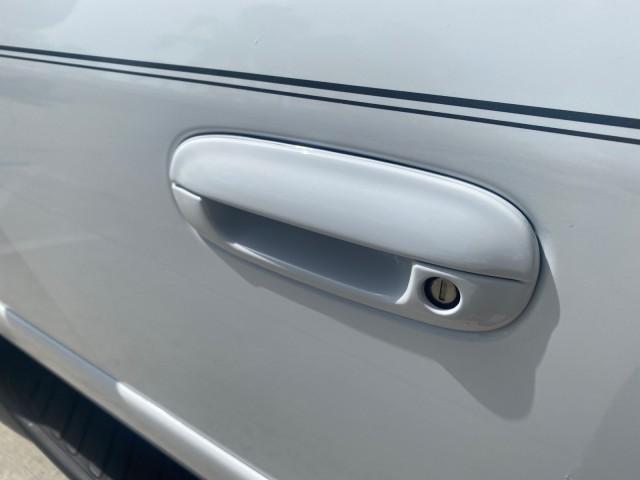 2002 Summit White /Medium Pewter Chevrolet TrailBlazer EXT LT NO ACCIDENTS LOW MILES 69,572 (1GNES16S826) with an 4.2L Vortec 4200 DOHC SFI 24-Valve I6 Engine engine, Automatic transmission, located at 4701 North Dixie Hwy, Pompano Beach, FL, 33064, (954) 422-2889, 26.240938, -80.123474 - OUR WEBPAGE FLORIDACARS1.COM HAS OVER 100 PHOTOS AND FREE CARFAX LINK 2002 CHEVROLET TRAILBLAZER EXT LT VIN: 1GNES16S826101602 1 G N E S 1 6 S 8 2 6 1 0 1 6 0 2 4 DOOR WAGON/SPORT UTILITY 4.2L I6 F DOHC GASOLINE REAR WHEEL DRIVE Top Features Alloy Wheels Leather Seats Running Boards Tow Hitch Basic - Photo#28