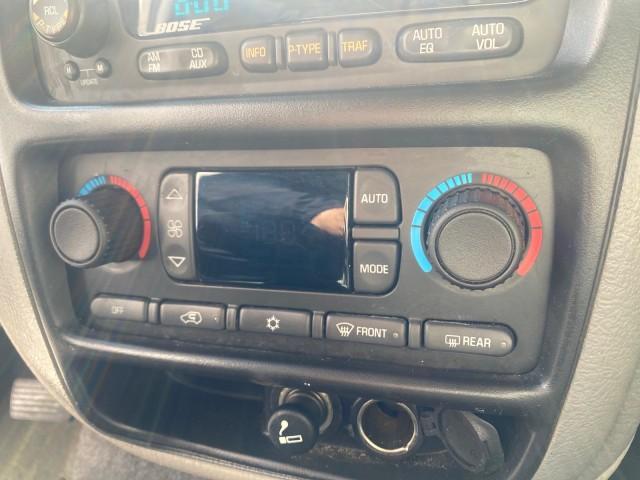 2002 Summit White /Medium Pewter Chevrolet TrailBlazer EXT LT NO ACCIDENTS LOW MILES 69,572 (1GNES16S826) with an 4.2L Vortec 4200 DOHC SFI 24-Valve I6 Engine engine, Automatic transmission, located at 4701 North Dixie Hwy, Pompano Beach, FL, 33064, (954) 422-2889, 26.240938, -80.123474 - OUR WEBPAGE FLORIDACARS1.COM HAS OVER 100 PHOTOS AND FREE CARFAX LINK 2002 CHEVROLET TRAILBLAZER EXT LT VIN: 1GNES16S826101602 1 G N E S 1 6 S 8 2 6 1 0 1 6 0 2 4 DOOR WAGON/SPORT UTILITY 4.2L I6 F DOHC GASOLINE REAR WHEEL DRIVE Top Features Alloy Wheels Leather Seats Running Boards Tow Hitch Basic - Photo#51