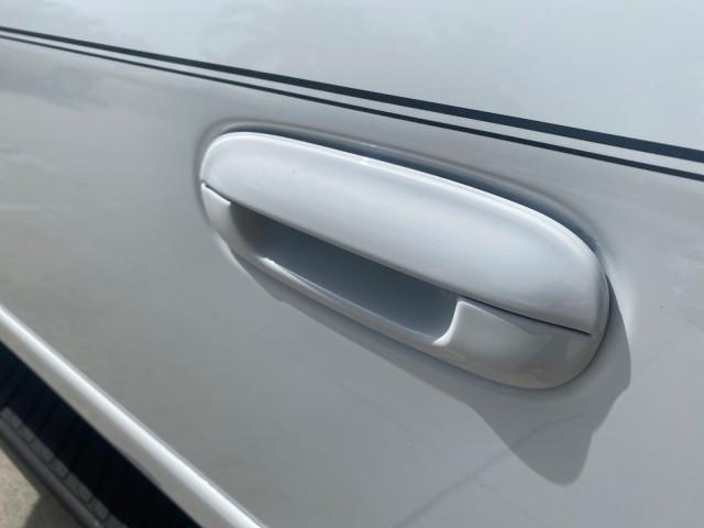 2002 Summit White /Medium Pewter Chevrolet TrailBlazer EXT LT NO ACCIDENTS LOW MILES 69,572 (1GNES16S826) with an 4.2L Vortec 4200 DOHC SFI 24-Valve I6 Engine engine, Automatic transmission, located at 4701 North Dixie Hwy, Pompano Beach, FL, 33064, (954) 422-2889, 26.240938, -80.123474 - OUR WEBPAGE FLORIDACARS1.COM HAS OVER 100 PHOTOS AND FREE CARFAX LINK 2002 CHEVROLET TRAILBLAZER EXT LT VIN: 1GNES16S826101602 1 G N E S 1 6 S 8 2 6 1 0 1 6 0 2 4 DOOR WAGON/SPORT UTILITY 4.2L I6 F DOHC GASOLINE REAR WHEEL DRIVE Top Features Alloy Wheels Leather Seats Running Boards Tow Hitch Basic - Photo#66