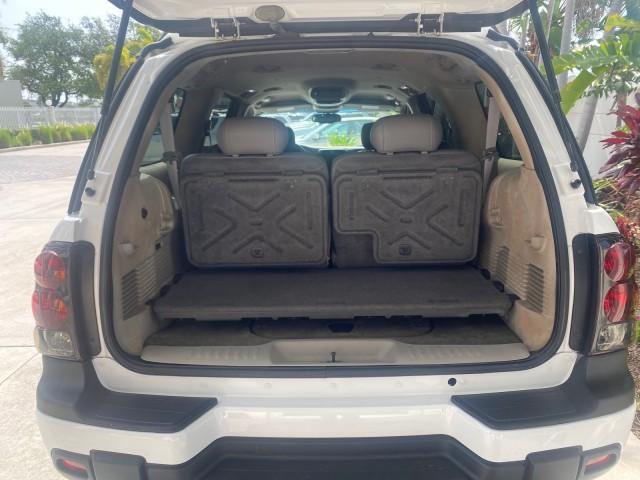 2002 Summit White /Medium Pewter Chevrolet TrailBlazer EXT LT NO ACCIDENTS LOW MILES 69,572 (1GNES16S826) with an 4.2L Vortec 4200 DOHC SFI 24-Valve I6 Engine engine, Automatic transmission, located at 4701 North Dixie Hwy, Pompano Beach, FL, 33064, (954) 422-2889, 26.240938, -80.123474 - OUR WEBPAGE FLORIDACARS1.COM HAS OVER 100 PHOTOS AND FREE CARFAX LINK 2002 CHEVROLET TRAILBLAZER EXT LT VIN: 1GNES16S826101602 1 G N E S 1 6 S 8 2 6 1 0 1 6 0 2 4 DOOR WAGON/SPORT UTILITY 4.2L I6 F DOHC GASOLINE REAR WHEEL DRIVE Top Features Alloy Wheels Leather Seats Running Boards Tow Hitch Basic - Photo#87