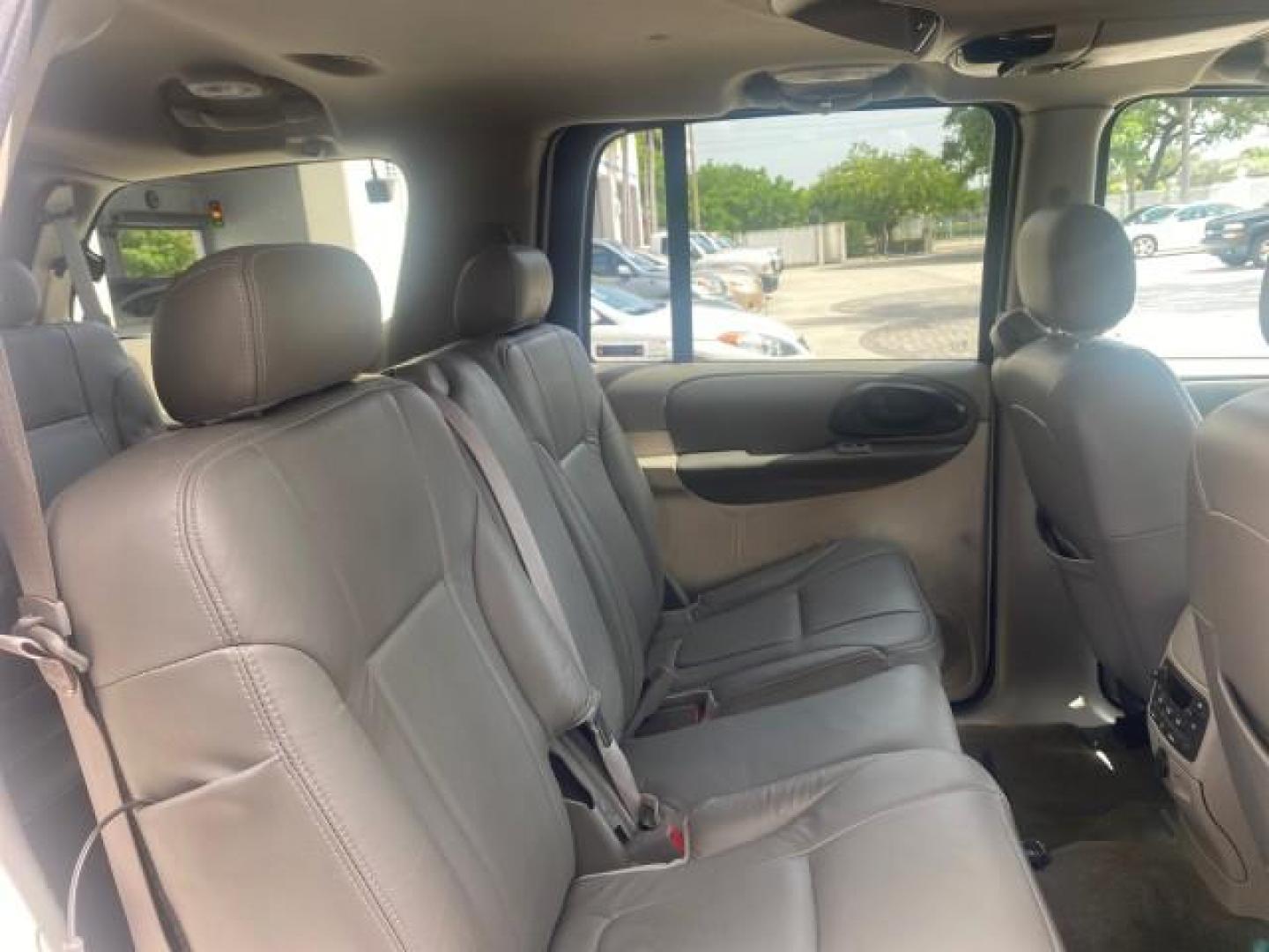 2002 Summit White /Medium Pewter Chevrolet TrailBlazer EXT LT NO ACCIDENTS (1GNES16S826) with an 4.2L Vortec 4200 DOHC SFI 24-Valve I6 Engine engine, Automatic transmission, located at 4701 North Dixie Hwy, Pompano Beach, FL, 33064, (954) 422-2889, 26.240938, -80.123474 - OUR WEBPAGE FLORIDACARS1.COM HAS OVER 100 PHOTOS AND FREE CARFAX LINK 2002 CHEVROLET TRAILBLAZER EXT LT VIN: 1GNES16S826101602 1 G N E S 1 6 S 8 2 6 1 0 1 6 0 2 4 DOOR WAGON/SPORT UTILITY 4.2L I6 F DOHC GASOLINE REAR WHEEL DRIVE Top Features Alloy Wheels Leather Seats Running Boards Tow Hitch Basic - Photo#96