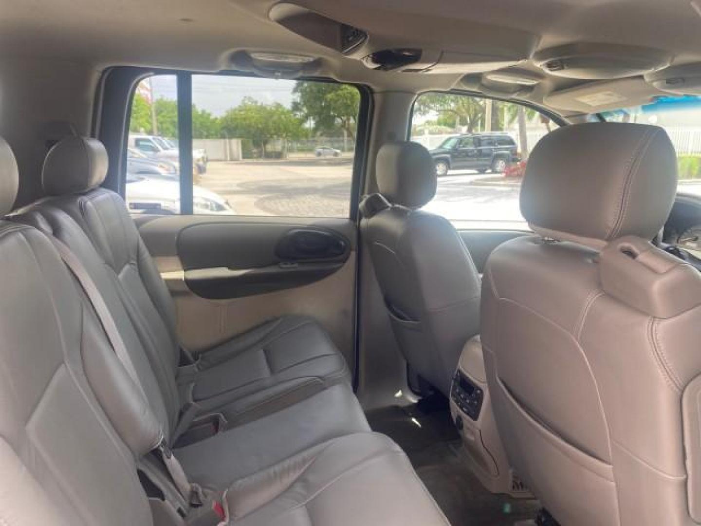 2002 Summit White /Medium Pewter Chevrolet TrailBlazer EXT LT NO ACCIDENTS (1GNES16S826) with an 4.2L Vortec 4200 DOHC SFI 24-Valve I6 Engine engine, Automatic transmission, located at 4701 North Dixie Hwy, Pompano Beach, FL, 33064, (954) 422-2889, 26.240938, -80.123474 - OUR WEBPAGE FLORIDACARS1.COM HAS OVER 100 PHOTOS AND FREE CARFAX LINK 2002 CHEVROLET TRAILBLAZER EXT LT VIN: 1GNES16S826101602 1 G N E S 1 6 S 8 2 6 1 0 1 6 0 2 4 DOOR WAGON/SPORT UTILITY 4.2L I6 F DOHC GASOLINE REAR WHEEL DRIVE Top Features Alloy Wheels Leather Seats Running Boards Tow Hitch Basic - Photo#99