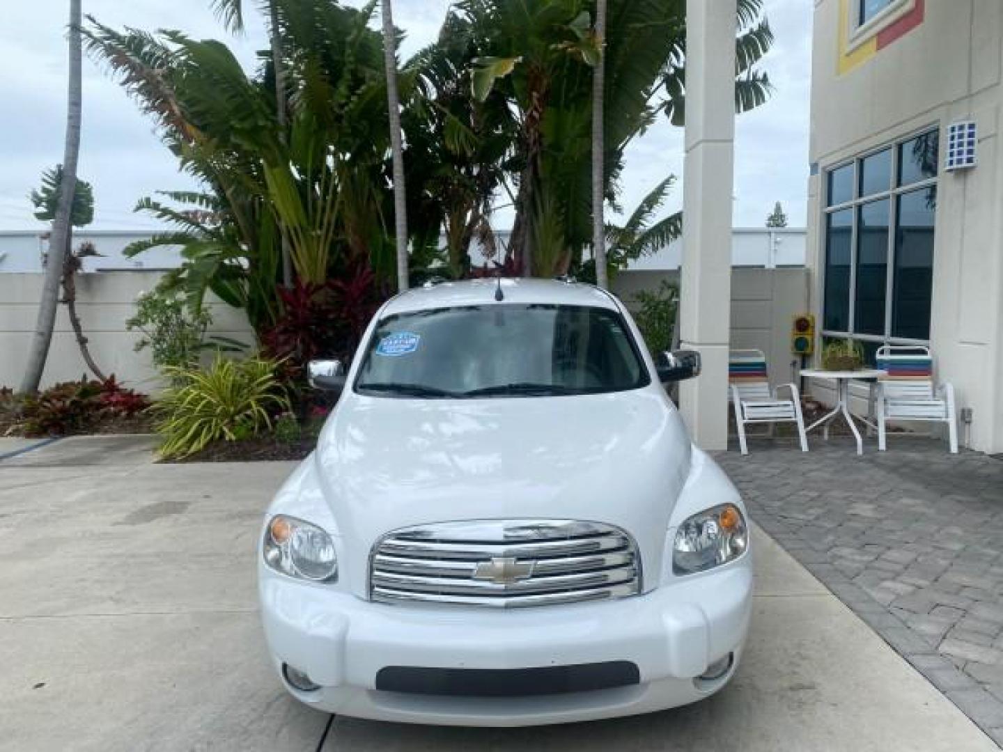 2011 Arctic Ice /Gray Chevrolet HHR LT w/2LT (3GNBACFU5BS) with an Ecotec 2.4L VVT DOHC 4-Cyl SFI E85 Engine engine, Automatic transmission, located at 4701 North Dixie Hwy, Pompano Beach, FL, 33064, (954) 422-2889, 26.240938, -80.123474 - OUR WEBPAGE FLORIDACARS1.COM HAS OVER 100 PHOTOS AND FREE CARFAX LINK 2011 CHEVROLET HHR LT VIN: 3GNBACFU5BS503687 3 G N B A C F U 5 B S 5 0 3 6 8 7 4 DOOR WAGON/SPORT UTILITY 2.4L I4 F DOHC 16V FLEX FUEL FRONT WHEEL DRIVE Highlighted Features Cloth Seats Air Conditioning AM/FM Stereo Power Mirrors - Photo#2