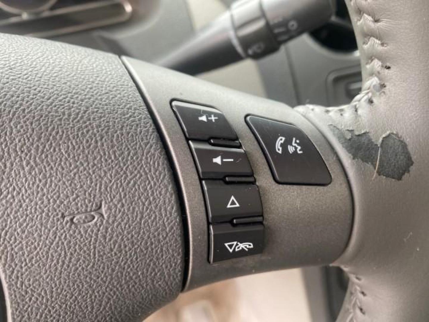 2011 Arctic Ice /Gray Chevrolet HHR LT w/2LT (3GNBACFU5BS) with an Ecotec 2.4L VVT DOHC 4-Cyl SFI E85 Engine engine, Automatic transmission, located at 4701 North Dixie Hwy, Pompano Beach, FL, 33064, (954) 422-2889, 26.240938, -80.123474 - OUR WEBPAGE FLORIDACARS1.COM HAS OVER 100 PHOTOS AND FREE CARFAX LINK 2011 CHEVROLET HHR LT VIN: 3GNBACFU5BS503687 3 G N B A C F U 5 B S 5 0 3 6 8 7 4 DOOR WAGON/SPORT UTILITY 2.4L I4 F DOHC 16V FLEX FUEL FRONT WHEEL DRIVE Highlighted Features Cloth Seats Air Conditioning AM/FM Stereo Power Mirrors - Photo#40