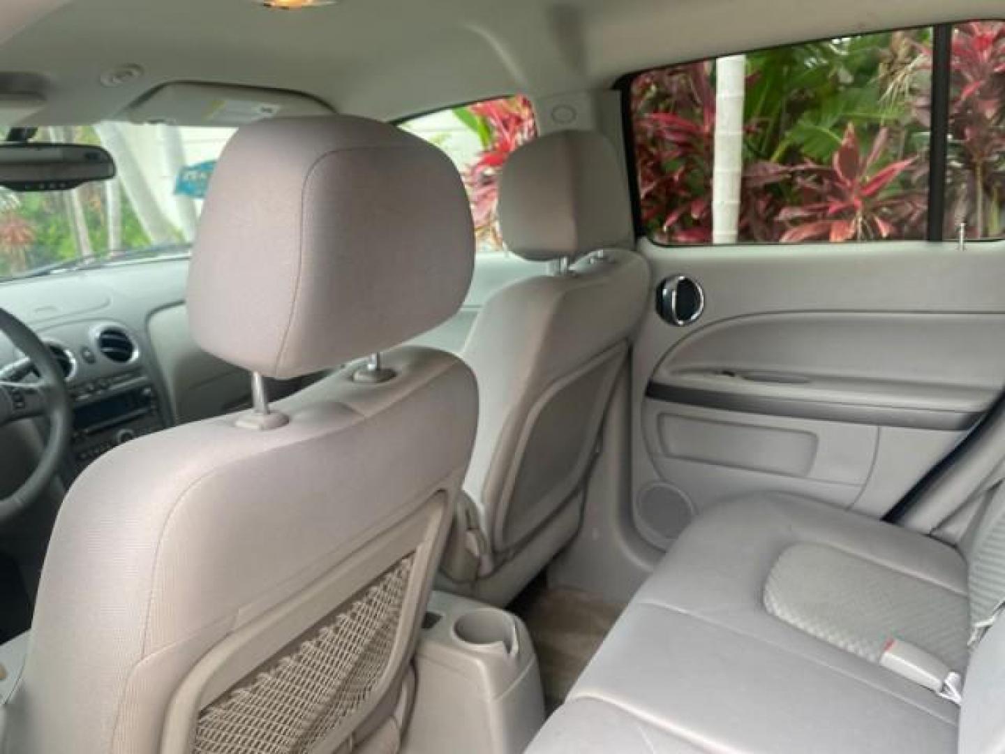 2011 Arctic Ice /Gray Chevrolet HHR LT w/2LT (3GNBACFU5BS) with an Ecotec 2.4L VVT DOHC 4-Cyl SFI E85 Engine engine, Automatic transmission, located at 4701 North Dixie Hwy, Pompano Beach, FL, 33064, (954) 422-2889, 26.240938, -80.123474 - OUR WEBPAGE FLORIDACARS1.COM HAS OVER 100 PHOTOS AND FREE CARFAX LINK 2011 CHEVROLET HHR LT VIN: 3GNBACFU5BS503687 3 G N B A C F U 5 B S 5 0 3 6 8 7 4 DOOR WAGON/SPORT UTILITY 2.4L I4 F DOHC 16V FLEX FUEL FRONT WHEEL DRIVE Highlighted Features Cloth Seats Air Conditioning AM/FM Stereo Power Mirrors - Photo#61