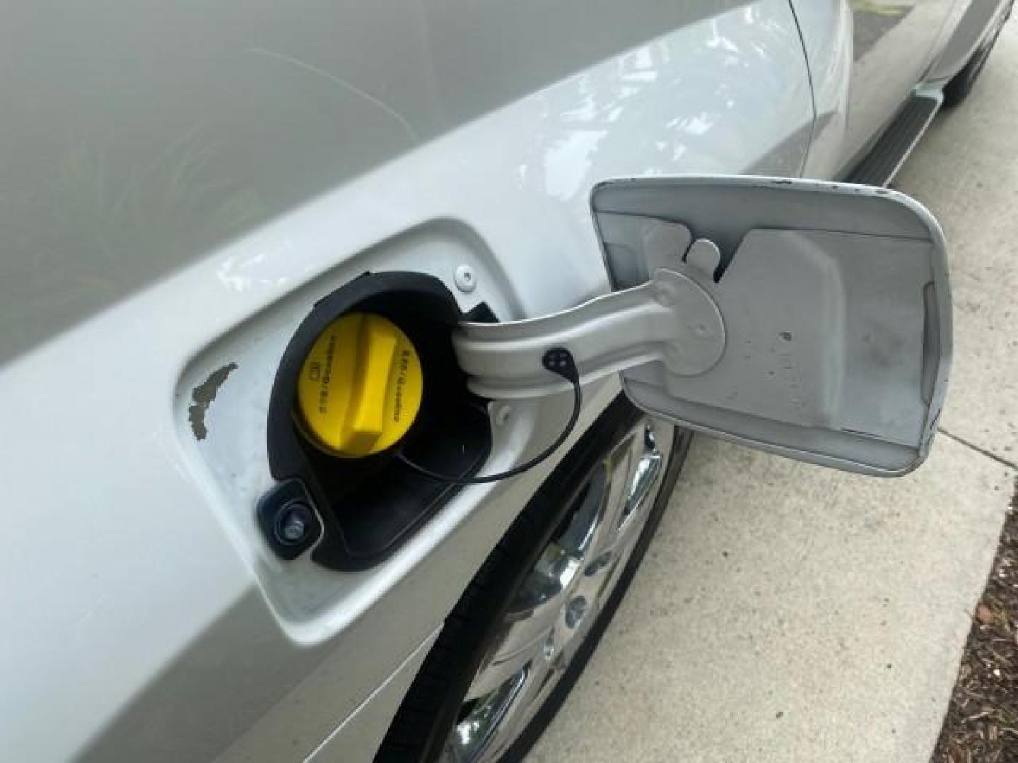 2011 Arctic Ice /Gray Chevrolet HHR LT w/2LT (3GNBACFU5BS) with an Ecotec 2.4L VVT DOHC 4-Cyl SFI E85 Engine engine, Automatic transmission, located at 4701 North Dixie Hwy, Pompano Beach, FL, 33064, (954) 422-2889, 26.240938, -80.123474 - OUR WEBPAGE FLORIDACARS1.COM HAS OVER 100 PHOTOS AND FREE CARFAX LINK 2011 CHEVROLET HHR LT VIN: 3GNBACFU5BS503687 3 G N B A C F U 5 B S 5 0 3 6 8 7 4 DOOR WAGON/SPORT UTILITY 2.4L I4 F DOHC 16V FLEX FUEL FRONT WHEEL DRIVE Highlighted Features Cloth Seats Air Conditioning AM/FM Stereo Power Mirrors - Photo#80