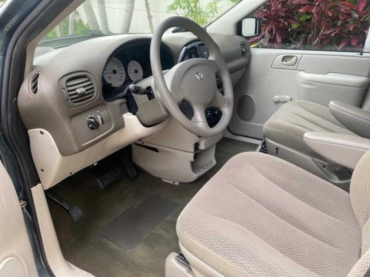 2007 Magnesium Pearl /Medium Slate Gray Dodge Caravan SE 1 OWNER LOW MILES 57,531 (1D4GP25B07B) with an 2.4L DOHC SMPI 16-Valve 4-Cyl Engine engine, Automatic transmission, located at 4701 North Dixie Hwy, Pompano Beach, FL, 33064, (954) 422-2889, 26.240938, -80.123474 - OUR WEBPAGE FLORIDACARS1.COM HAS OVER 100 PHOTOS AND FREE CARFAX LINK 2007 DODGE CARAVAN SE VIN: 1D4GP25B07B182994 1 D 4 G P 2 5 B 0 7 B 1 8 2 9 9 4 VAN 2.4L I4 F DOHC GASOLINE FRONT WHEEL DRIVE Top Features Cloth Seats Third Row Seat Basic Features AM/FM Stereo Air Conditioning Automatic Transmissi - Photo#36
