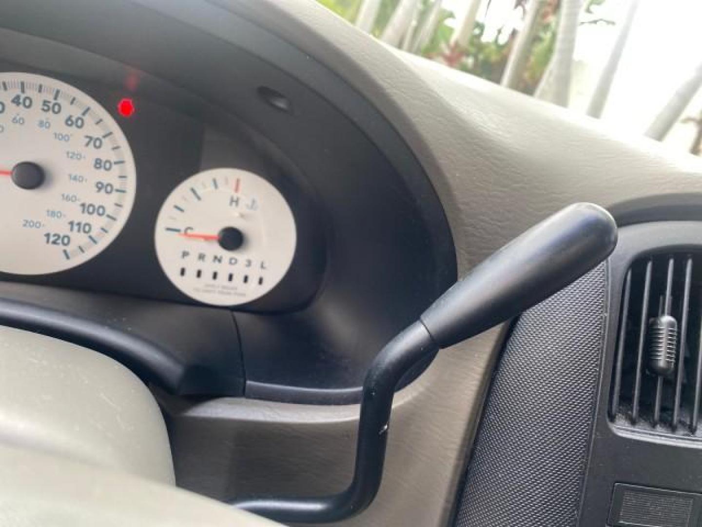 2007 Magnesium Pearl /Medium Slate Gray Dodge Caravan SE 1 OWNER LOW MILES 57,531 (1D4GP25B07B) with an 2.4L DOHC SMPI 16-Valve 4-Cyl Engine engine, Automatic transmission, located at 4701 North Dixie Hwy, Pompano Beach, FL, 33064, (954) 422-2889, 26.240938, -80.123474 - OUR WEBPAGE FLORIDACARS1.COM HAS OVER 100 PHOTOS AND FREE CARFAX LINK 2007 DODGE CARAVAN SE VIN: 1D4GP25B07B182994 1 D 4 G P 2 5 B 0 7 B 1 8 2 9 9 4 VAN 2.4L I4 F DOHC GASOLINE FRONT WHEEL DRIVE Top Features Cloth Seats Third Row Seat Basic Features AM/FM Stereo Air Conditioning Automatic Transmissi - Photo#39
