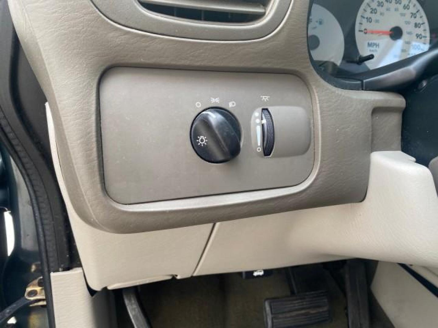 2007 Magnesium Pearl /Medium Slate Gray Dodge Caravan SE 1 OWNER LOW MILES 57,531 (1D4GP25B07B) with an 2.4L DOHC SMPI 16-Valve 4-Cyl Engine engine, Automatic transmission, located at 4701 North Dixie Hwy, Pompano Beach, FL, 33064, (954) 422-2889, 26.240938, -80.123474 - OUR WEBPAGE FLORIDACARS1.COM HAS OVER 100 PHOTOS AND FREE CARFAX LINK 2007 DODGE CARAVAN SE VIN: 1D4GP25B07B182994 1 D 4 G P 2 5 B 0 7 B 1 8 2 9 9 4 VAN 2.4L I4 F DOHC GASOLINE FRONT WHEEL DRIVE Top Features Cloth Seats Third Row Seat Basic Features AM/FM Stereo Air Conditioning Automatic Transmissi - Photo#41