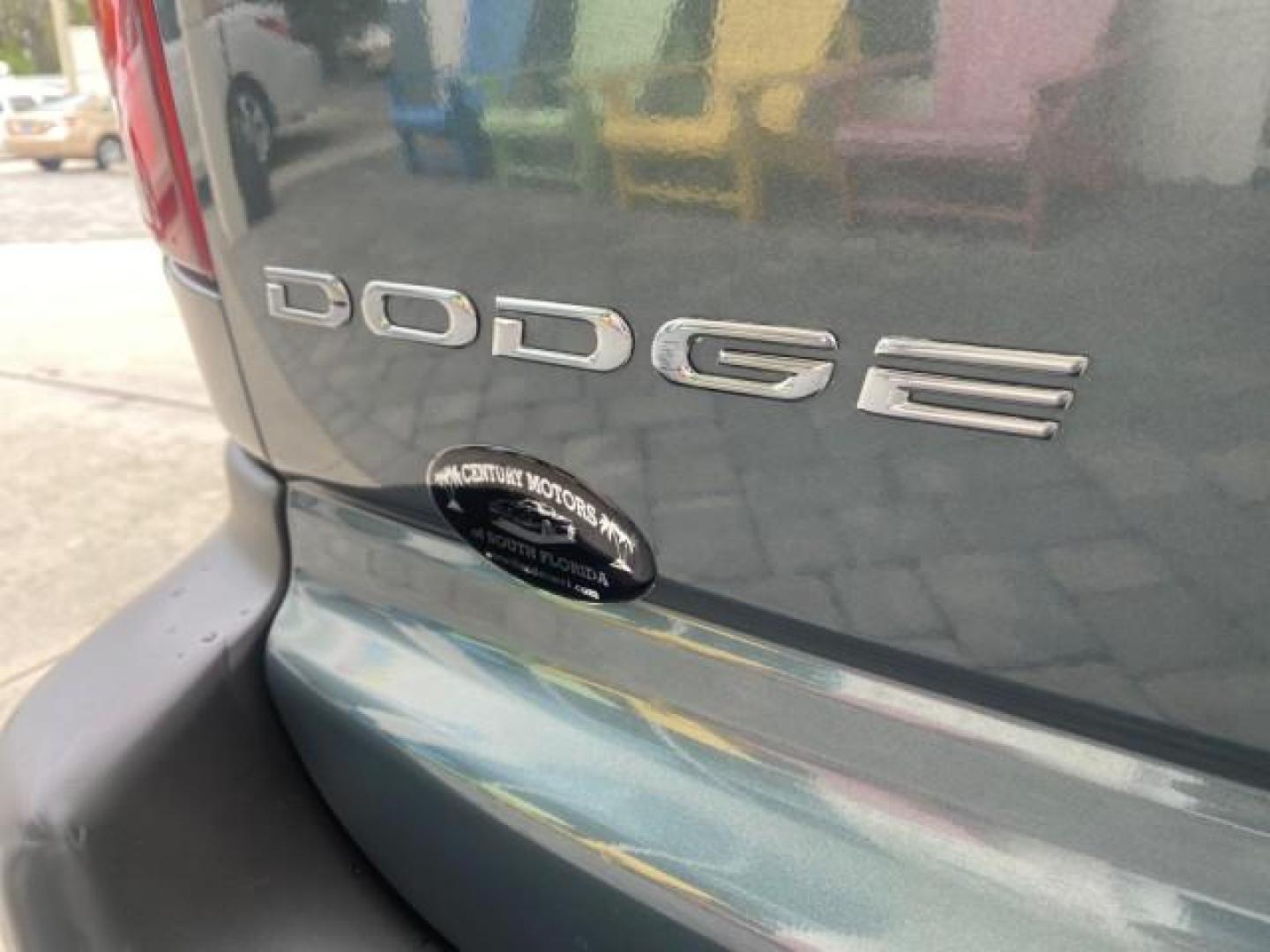 2007 Magnesium Pearl /Medium Slate Gray Dodge Caravan SE 1 OWNER LOW MILES 57,531 (1D4GP25B07B) with an 2.4L DOHC SMPI 16-Valve 4-Cyl Engine engine, Automatic transmission, located at 4701 North Dixie Hwy, Pompano Beach, FL, 33064, (954) 422-2889, 26.240938, -80.123474 - OUR WEBPAGE FLORIDACARS1.COM HAS OVER 100 PHOTOS AND FREE CARFAX LINK 2007 DODGE CARAVAN SE VIN: 1D4GP25B07B182994 1 D 4 G P 2 5 B 0 7 B 1 8 2 9 9 4 VAN 2.4L I4 F DOHC GASOLINE FRONT WHEEL DRIVE Top Features Cloth Seats Third Row Seat Basic Features AM/FM Stereo Air Conditioning Automatic Transmissi - Photo#76