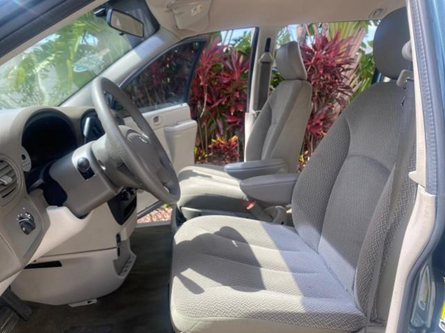 2007 Magnesium Pearl /Medium Slate Gray Dodge Caravan SE 1 OWNER LOW MILES 57,531 (1D4GP25B07B) with an 2.4L DOHC SMPI 16-Valve 4-Cyl Engine engine, Automatic transmission, located at 4701 North Dixie Hwy, Pompano Beach, FL, 33064, (954) 422-2889, 26.240938, -80.123474 - OUR WEBPAGE FLORIDACARS1.COM HAS OVER 100 PHOTOS AND FREE CARFAX LINK 2007 DODGE CARAVAN SE VIN: 1D4GP25B07B182994 1 D 4 G P 2 5 B 0 7 B 1 8 2 9 9 4 VAN 2.4L I4 F DOHC GASOLINE FRONT WHEEL DRIVE Top Features Cloth Seats Third Row Seat Basic Features AM/FM Stereo Air Conditioning Automatic Transmissi - Photo#10
