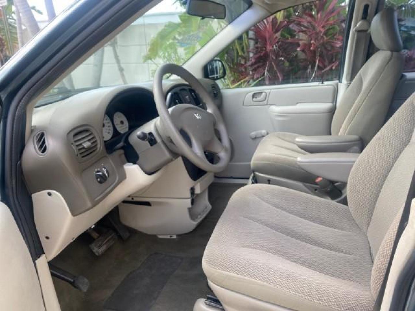2007 Magnesium Pearl /Medium Slate Gray Dodge Caravan SE 1 OWNER LOW MILES 57,531 (1D4GP25B07B) with an 2.4L DOHC SMPI 16-Valve 4-Cyl Engine engine, Automatic transmission, located at 4701 North Dixie Hwy, Pompano Beach, FL, 33064, (954) 422-2889, 26.240938, -80.123474 - OUR WEBPAGE FLORIDACARS1.COM HAS OVER 100 PHOTOS AND FREE CARFAX LINK 2007 DODGE CARAVAN SE VIN: 1D4GP25B07B182994 1 D 4 G P 2 5 B 0 7 B 1 8 2 9 9 4 VAN 2.4L I4 F DOHC GASOLINE FRONT WHEEL DRIVE Top Features Cloth Seats Third Row Seat Basic Features AM/FM Stereo Air Conditioning Automatic Transmissi - Photo#35