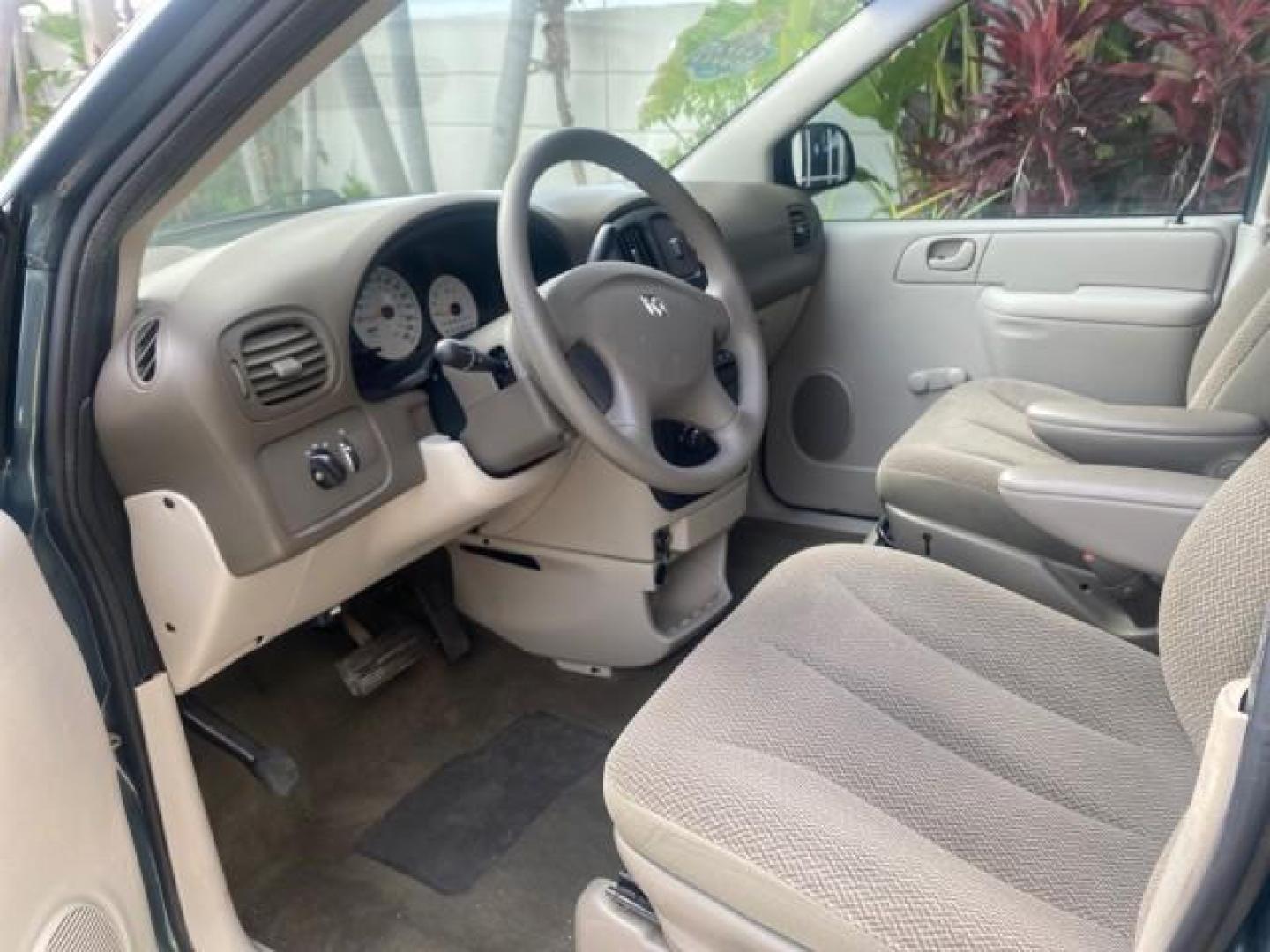 2007 Magnesium Pearl /Medium Slate Gray Dodge Caravan SE 1 OWNER LOW MILES 57,531 (1D4GP25B07B) with an 2.4L DOHC SMPI 16-Valve 4-Cyl Engine engine, Automatic transmission, located at 4701 North Dixie Hwy, Pompano Beach, FL, 33064, (954) 422-2889, 26.240938, -80.123474 - OUR WEBPAGE FLORIDACARS1.COM HAS OVER 100 PHOTOS AND FREE CARFAX LINK 2007 DODGE CARAVAN SE VIN: 1D4GP25B07B182994 1 D 4 G P 2 5 B 0 7 B 1 8 2 9 9 4 VAN 2.4L I4 F DOHC GASOLINE FRONT WHEEL DRIVE Top Features Cloth Seats Third Row Seat Basic Features AM/FM Stereo Air Conditioning Automatic Transmissi - Photo#36