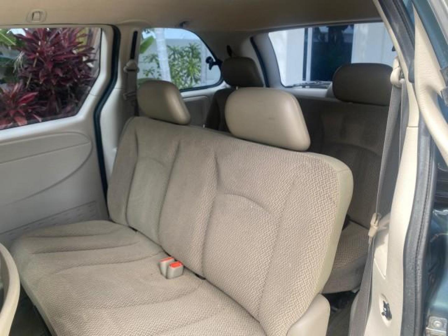 2007 Magnesium Pearl /Medium Slate Gray Dodge Caravan SE 1 OWNER LOW MILES 57,531 (1D4GP25B07B) with an 2.4L DOHC SMPI 16-Valve 4-Cyl Engine engine, Automatic transmission, located at 4701 North Dixie Hwy, Pompano Beach, FL, 33064, (954) 422-2889, 26.240938, -80.123474 - OUR WEBPAGE FLORIDACARS1.COM HAS OVER 100 PHOTOS AND FREE CARFAX LINK 2007 DODGE CARAVAN SE VIN: 1D4GP25B07B182994 1 D 4 G P 2 5 B 0 7 B 1 8 2 9 9 4 VAN 2.4L I4 F DOHC GASOLINE FRONT WHEEL DRIVE Top Features Cloth Seats Third Row Seat Basic Features AM/FM Stereo Air Conditioning Automatic Transmissi - Photo#60