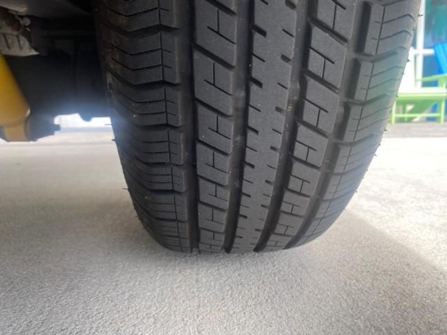 2007 Magnesium Pearl /Medium Slate Gray Dodge Caravan SE 1 OWNER LOW MILES 57,531 (1D4GP25B07B) with an 2.4L DOHC SMPI 16-Valve 4-Cyl Engine engine, Automatic transmission, located at 4701 North Dixie Hwy, Pompano Beach, FL, 33064, (954) 422-2889, 26.240938, -80.123474 - OUR WEBPAGE FLORIDACARS1.COM HAS OVER 100 PHOTOS AND FREE CARFAX LINK 2007 DODGE CARAVAN SE VIN: 1D4GP25B07B182994 1 D 4 G P 2 5 B 0 7 B 1 8 2 9 9 4 VAN 2.4L I4 F DOHC GASOLINE FRONT WHEEL DRIVE Top Features Cloth Seats Third Row Seat Basic Features AM/FM Stereo Air Conditioning Automatic Transmissi - Photo#69