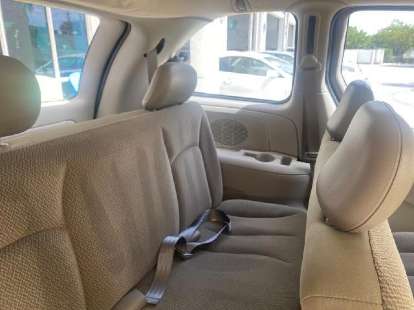 2007 Magnesium Pearl /Medium Slate Gray Dodge Caravan SE 1 OWNER LOW MILES 57,531 (1D4GP25B07B) with an 2.4L DOHC SMPI 16-Valve 4-Cyl Engine engine, Automatic transmission, located at 4701 North Dixie Hwy, Pompano Beach, FL, 33064, (954) 422-2889, 26.240938, -80.123474 - OUR WEBPAGE FLORIDACARS1.COM HAS OVER 100 PHOTOS AND FREE CARFAX LINK 2007 DODGE CARAVAN SE VIN: 1D4GP25B07B182994 1 D 4 G P 2 5 B 0 7 B 1 8 2 9 9 4 VAN 2.4L I4 F DOHC GASOLINE FRONT WHEEL DRIVE Top Features Cloth Seats Third Row Seat Basic Features AM/FM Stereo Air Conditioning Automatic Transmissi - Photo#88