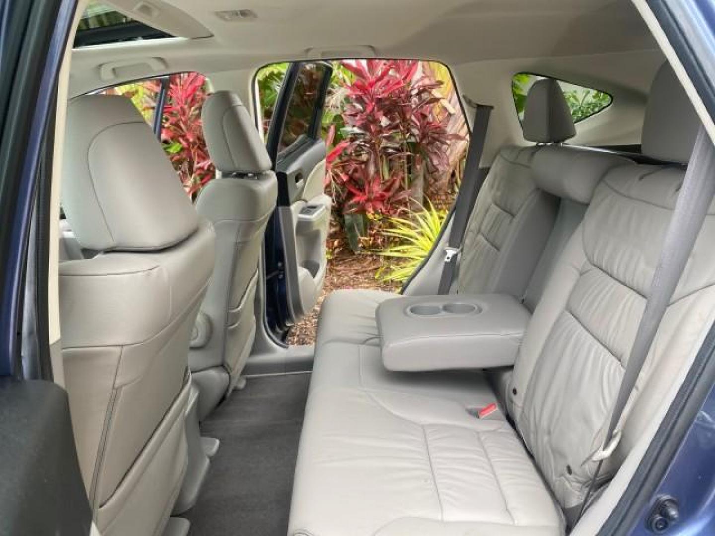 2014 Twilight Blue Metallic /Gray Honda CR-V EX-L LOW MILES 27,328 1 OWNER (2HKRM3H72EH) with an 2.4L I-4 16-Valve DOHC i-VTEC Engine engine, Automatic transmission, located at 4701 North Dixie Hwy, Pompano Beach, FL, 33064, (954) 422-2889, 26.240938, -80.123474 - OUR WEBPAGE FLORIDACARS1.COM HAS OVER 100 PHOTOS AND FREE CARFAX LINK 2014 HONDA CR-V EX-L VIN: 2HKRM3H72EH534254 2 H K R M 3 H 7 2 E H 5 3 4 2 5 4 4 DOOR WAGON/SPORT UTILITY 2.4L I4 F DOHC 16V GASOLINE FRONT WHEEL DRIVE Top Features Alloy Wheels Bluetooth Technology Front Seat Heaters Leather Seats - Photo#14