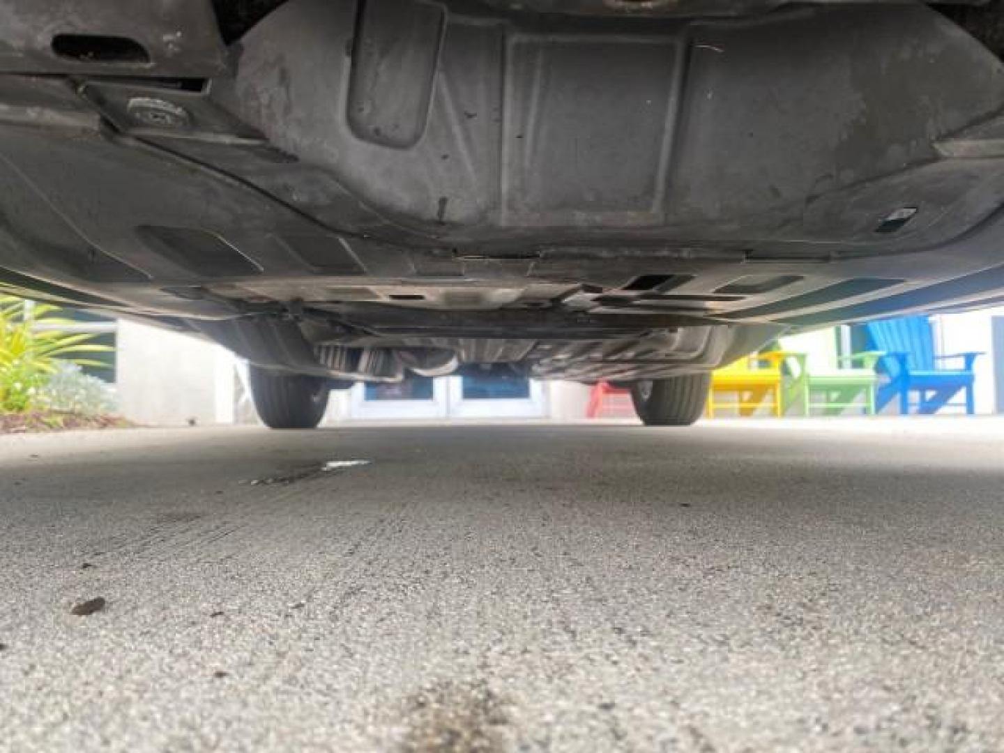 2014 Twilight Blue Metallic /Gray Honda CR-V EX-L LOW MILES 27,328 1 OWNER (2HKRM3H72EH) with an 2.4L I-4 16-Valve DOHC i-VTEC Engine engine, Automatic transmission, located at 4701 North Dixie Hwy, Pompano Beach, FL, 33064, (954) 422-2889, 26.240938, -80.123474 - OUR WEBPAGE FLORIDACARS1.COM HAS OVER 100 PHOTOS AND FREE CARFAX LINK 2014 HONDA CR-V EX-L VIN: 2HKRM3H72EH534254 2 H K R M 3 H 7 2 E H 5 3 4 2 5 4 4 DOOR WAGON/SPORT UTILITY 2.4L I4 F DOHC 16V GASOLINE FRONT WHEEL DRIVE Top Features Alloy Wheels Bluetooth Technology Front Seat Heaters Leather Seats - Photo#21