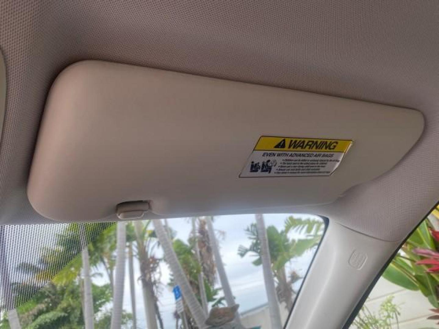 2014 Twilight Blue Metallic /Gray Honda CR-V EX-L LOW MILES 27,328 1 OWNER (2HKRM3H72EH) with an 2.4L I-4 16-Valve DOHC i-VTEC Engine engine, Automatic transmission, located at 4701 North Dixie Hwy, Pompano Beach, FL, 33064, (954) 422-2889, 26.240938, -80.123474 - OUR WEBPAGE FLORIDACARS1.COM HAS OVER 100 PHOTOS AND FREE CARFAX LINK 2014 HONDA CR-V EX-L VIN: 2HKRM3H72EH534254 2 H K R M 3 H 7 2 E H 5 3 4 2 5 4 4 DOOR WAGON/SPORT UTILITY 2.4L I4 F DOHC 16V GASOLINE FRONT WHEEL DRIVE Top Features Alloy Wheels Bluetooth Technology Front Seat Heaters Leather Seats - Photo#58