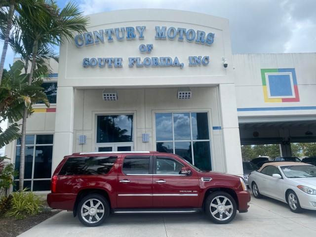 photo of 2011 Cadillac Escalade ESV Luxury LOW MILES 33,518 1 OWNER
