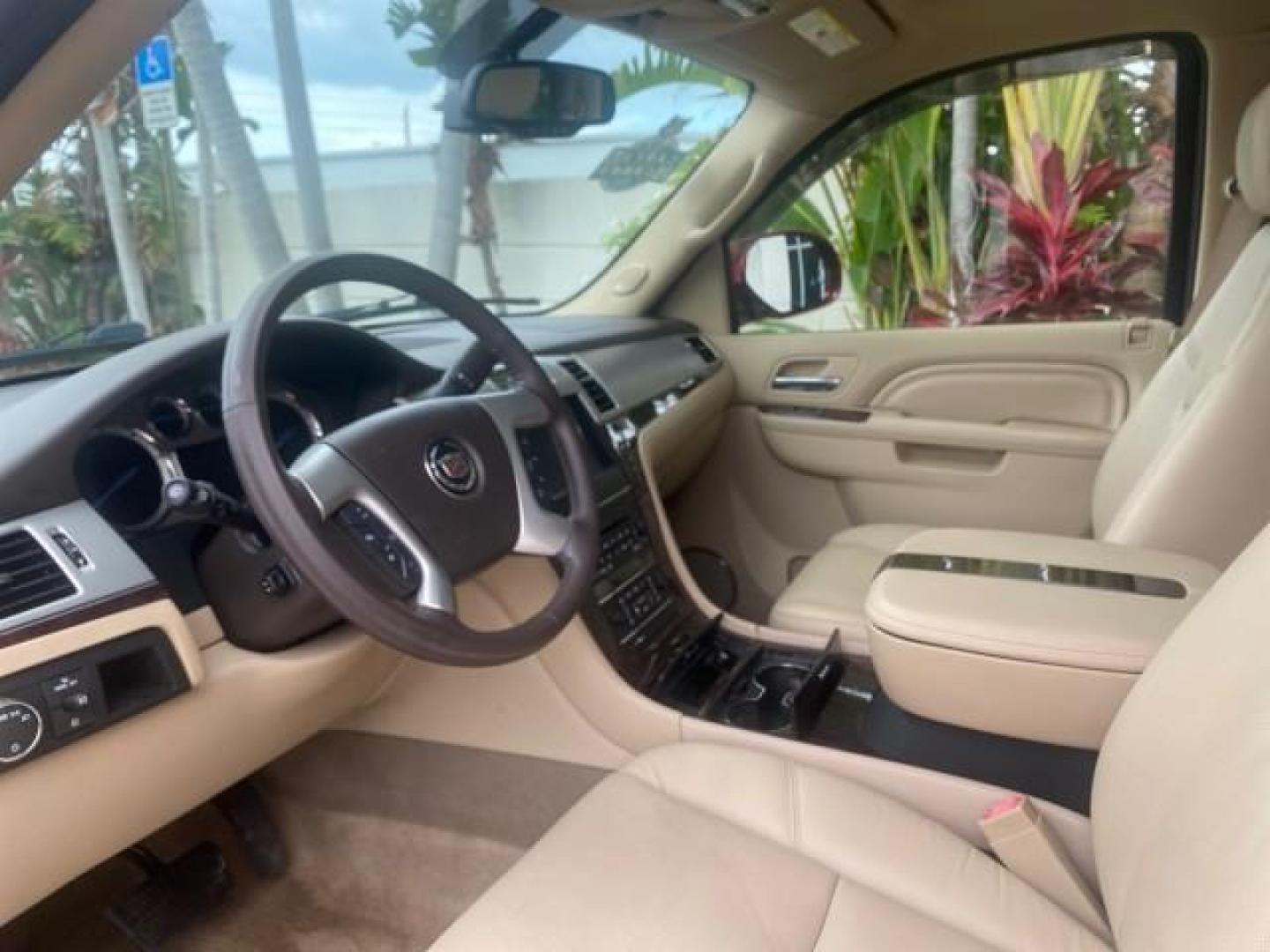 2011 Infrared Tintcoat /Cashmere/Cocoa Cadillac Escalade ESV Luxury LOW MILES 33,518 1 OWNER (1GYS3HEF2BR) with an 6.2L Vortec 1000 VVT V8 SFI Active Fuel Management Engine engine, Automatic transmission, located at 4701 North Dixie Hwy, Pompano Beach, FL, 33064, (954) 422-2889, 26.240938, -80.123474 - OUR WEBPAGE FLORIDACARS1.COM HAS OVER 100 PHOTOS AND FREE CARFAX LINK 2011 CADILLAC ESCALADE ESV LUXURY VIN: 1GYS3HEF2BR243684 1 G Y S 3 H E F 2 B R 2 4 3 6 8 4 4 DOOR WAGON/SPORT UTILITY 6.2L V8 F OHV 16V FLEX FUEL REAR WHEEL DRIVE Top Features 20 Inch Plus Wheels A/C Seat(s) Alloy Wheels BOSE Soun - Photo#37