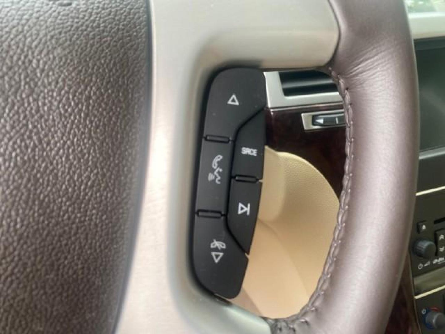 2011 Infrared Tintcoat /Cashmere/Cocoa Cadillac Escalade ESV Luxury LOW MILES 33,518 1 OWNER (1GYS3HEF2BR) with an 6.2L Vortec 1000 VVT V8 SFI Active Fuel Management Engine engine, Automatic transmission, located at 4701 North Dixie Hwy, Pompano Beach, FL, 33064, (954) 422-2889, 26.240938, -80.123474 - OUR WEBPAGE FLORIDACARS1.COM HAS OVER 100 PHOTOS AND FREE CARFAX LINK 2011 CADILLAC ESCALADE ESV LUXURY VIN: 1GYS3HEF2BR243684 1 G Y S 3 H E F 2 B R 2 4 3 6 8 4 4 DOOR WAGON/SPORT UTILITY 6.2L V8 F OHV 16V FLEX FUEL REAR WHEEL DRIVE Top Features 20 Inch Plus Wheels A/C Seat(s) Alloy Wheels BOSE Soun - Photo#41