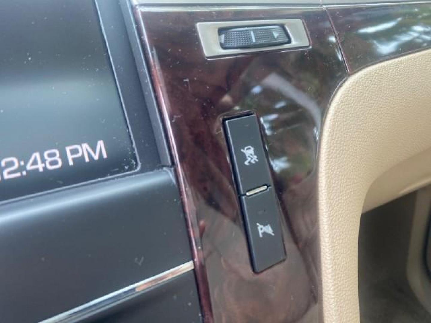 2011 Infrared Tintcoat /Cashmere/Cocoa Cadillac Escalade ESV Luxury LOW MILES 33,518 1 OWNER (1GYS3HEF2BR) with an 6.2L Vortec 1000 VVT V8 SFI Active Fuel Management Engine engine, Automatic transmission, located at 4701 North Dixie Hwy, Pompano Beach, FL, 33064, (954) 422-2889, 26.240938, -80.123474 - OUR WEBPAGE FLORIDACARS1.COM HAS OVER 100 PHOTOS AND FREE CARFAX LINK 2011 CADILLAC ESCALADE ESV LUXURY VIN: 1GYS3HEF2BR243684 1 G Y S 3 H E F 2 B R 2 4 3 6 8 4 4 DOOR WAGON/SPORT UTILITY 6.2L V8 F OHV 16V FLEX FUEL REAR WHEEL DRIVE Top Features 20 Inch Plus Wheels A/C Seat(s) Alloy Wheels BOSE Soun - Photo#48